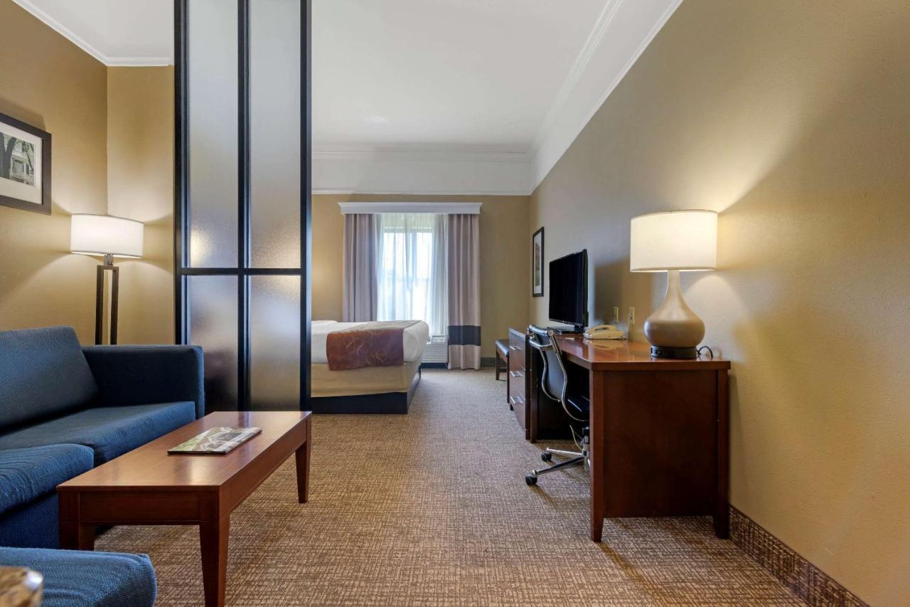 Comfort Suites Savannah North Порт-Вентворт Екстер'єр фото