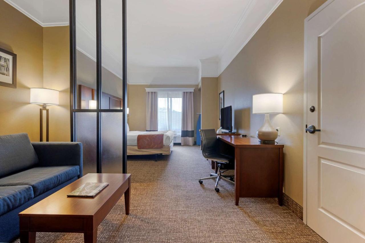 Comfort Suites Savannah North Порт-Вентворт Екстер'єр фото