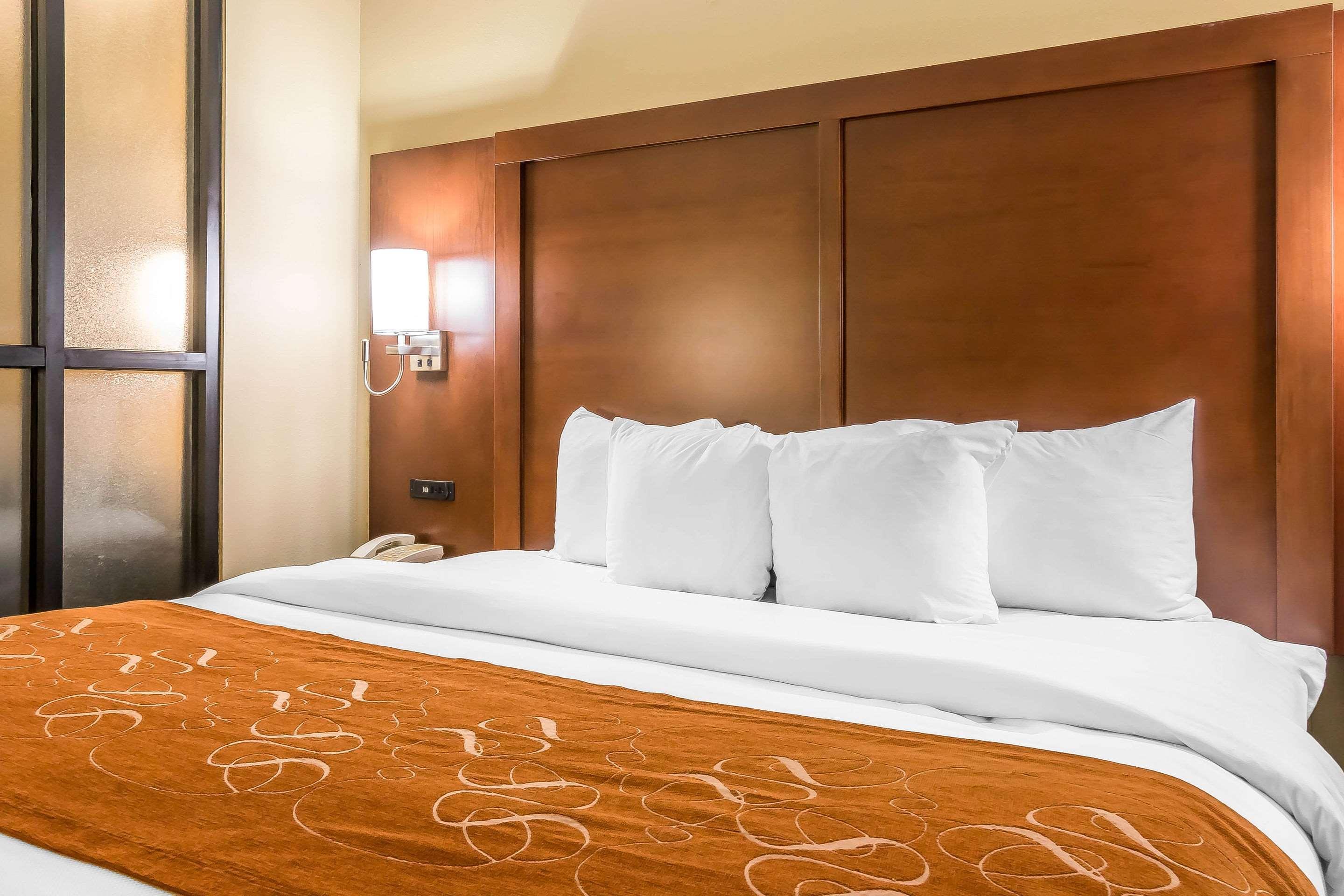 Comfort Suites Savannah North Порт-Вентворт Екстер'єр фото