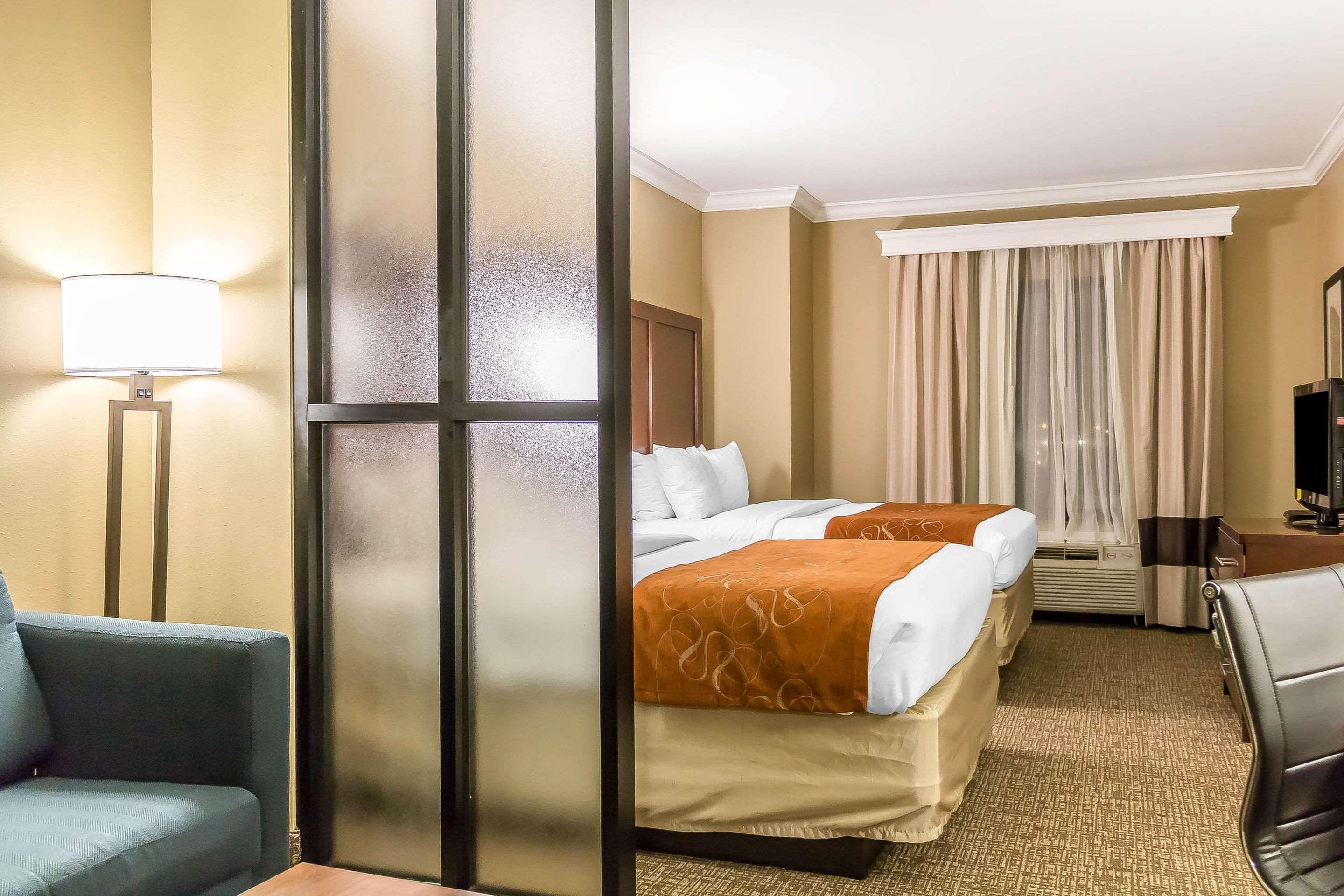 Comfort Suites Savannah North Порт-Вентворт Екстер'єр фото