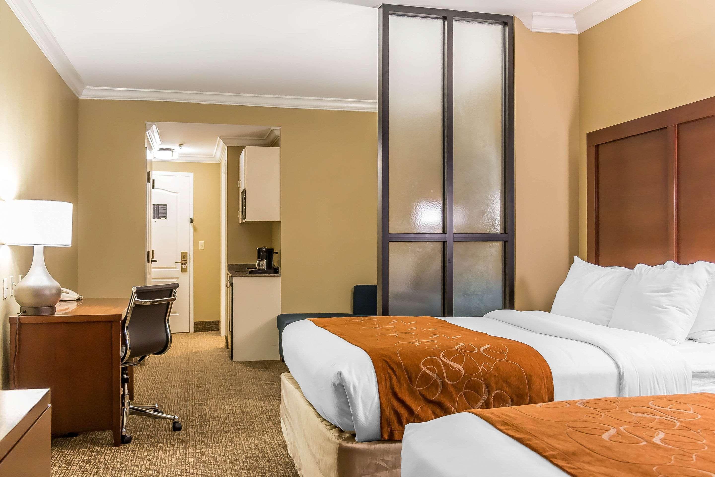Comfort Suites Savannah North Порт-Вентворт Екстер'єр фото
