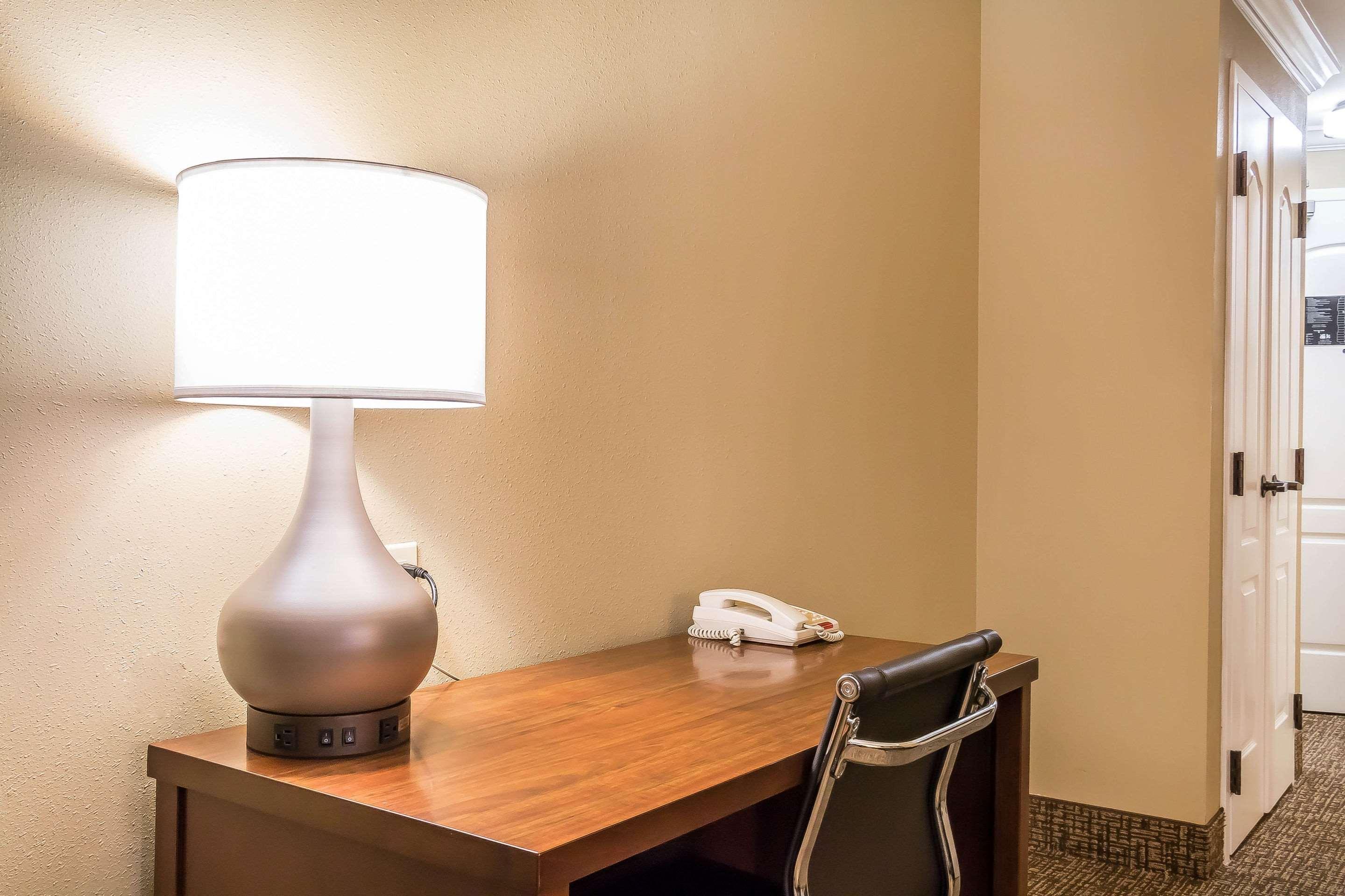 Comfort Suites Savannah North Порт-Вентворт Екстер'єр фото