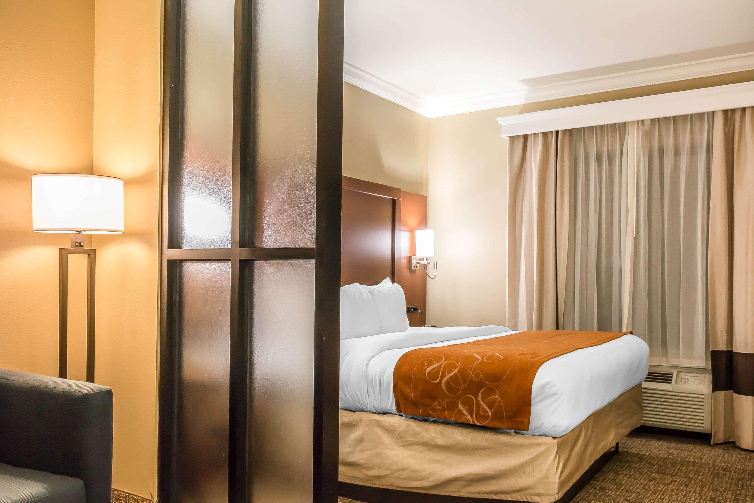 Comfort Suites Savannah North Порт-Вентворт Екстер'єр фото